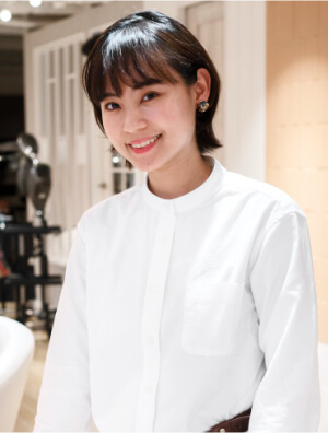 スタイリスト三上 めぐみ